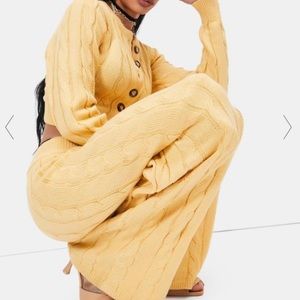 *SOLD* Mellow Yellow Bailey Rose Knit Set